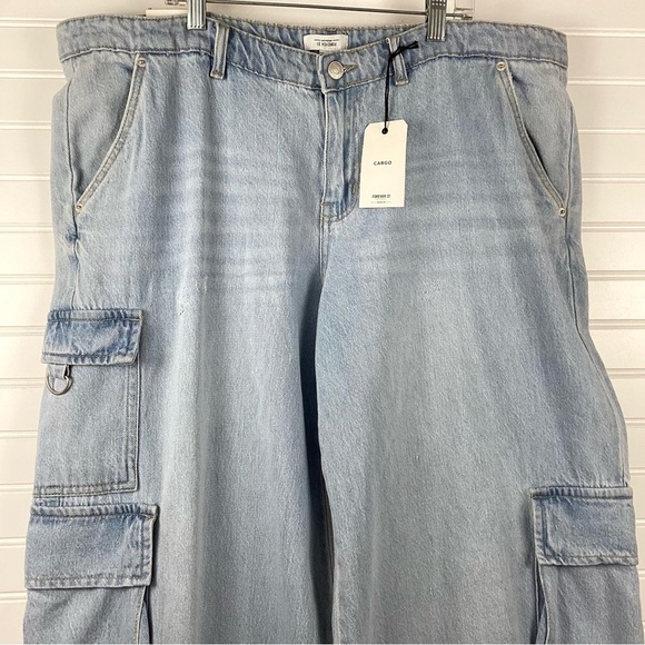 Forever 21 NWT cargo Pants 5 pockets Wide Legs Baggy Jeans Size 31 - Picture 2 of 11
